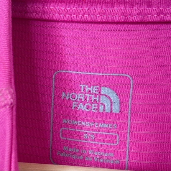 The northface pink zip up with front pockets athletic jacket - Picture 7 of 9